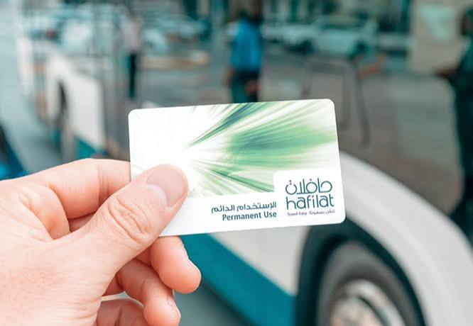 Abu Dhabi Gives High-Achieving Public School Students Free Hafilat Cards for One Year