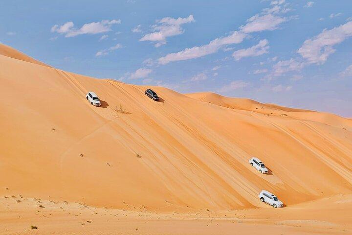 Missing Winter 4x4 Drives? Top UAE Deserts Loved by Off-Road Drivers Missing Winter 4x4 Drives? Top UAE Deserts Loved by Off-Road Drivers
