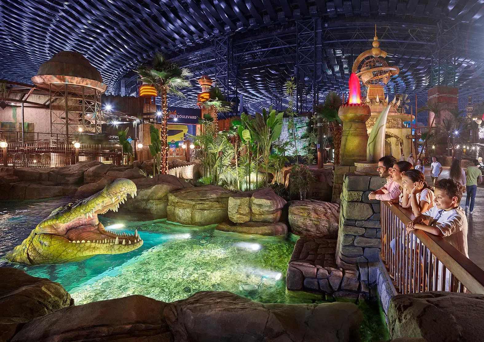 Best Indoor Entertainment in the UAE This Summer: Bowling, Swimming, Ice Skating and Theme Parks