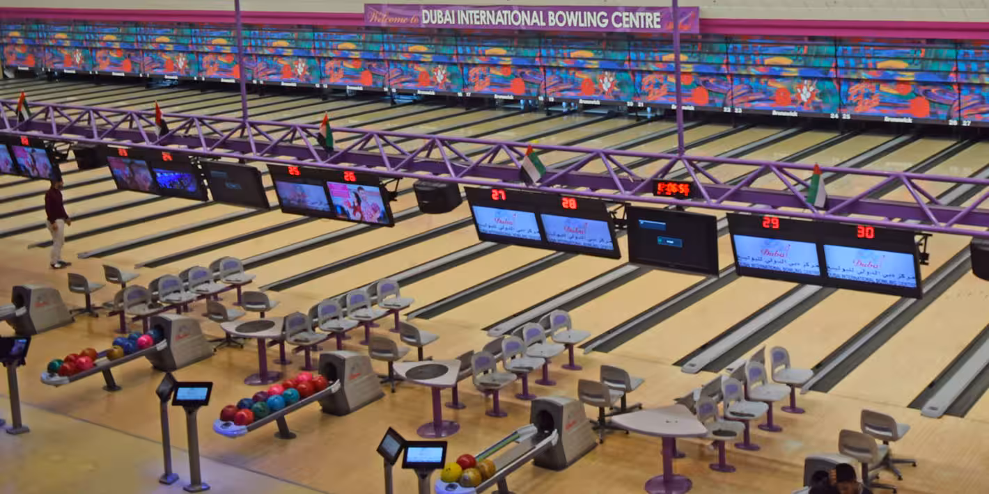 Best Indoor Entertainment in the UAE This Summer: Bowling, Swimming, Ice Skating and Theme Parks
