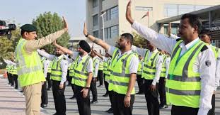 Dubai Police Trains 140+ School Security Guards to Improve Traffic Safety Dubai Police Trains 140+ School Security Guards to Improve Traffic Safety