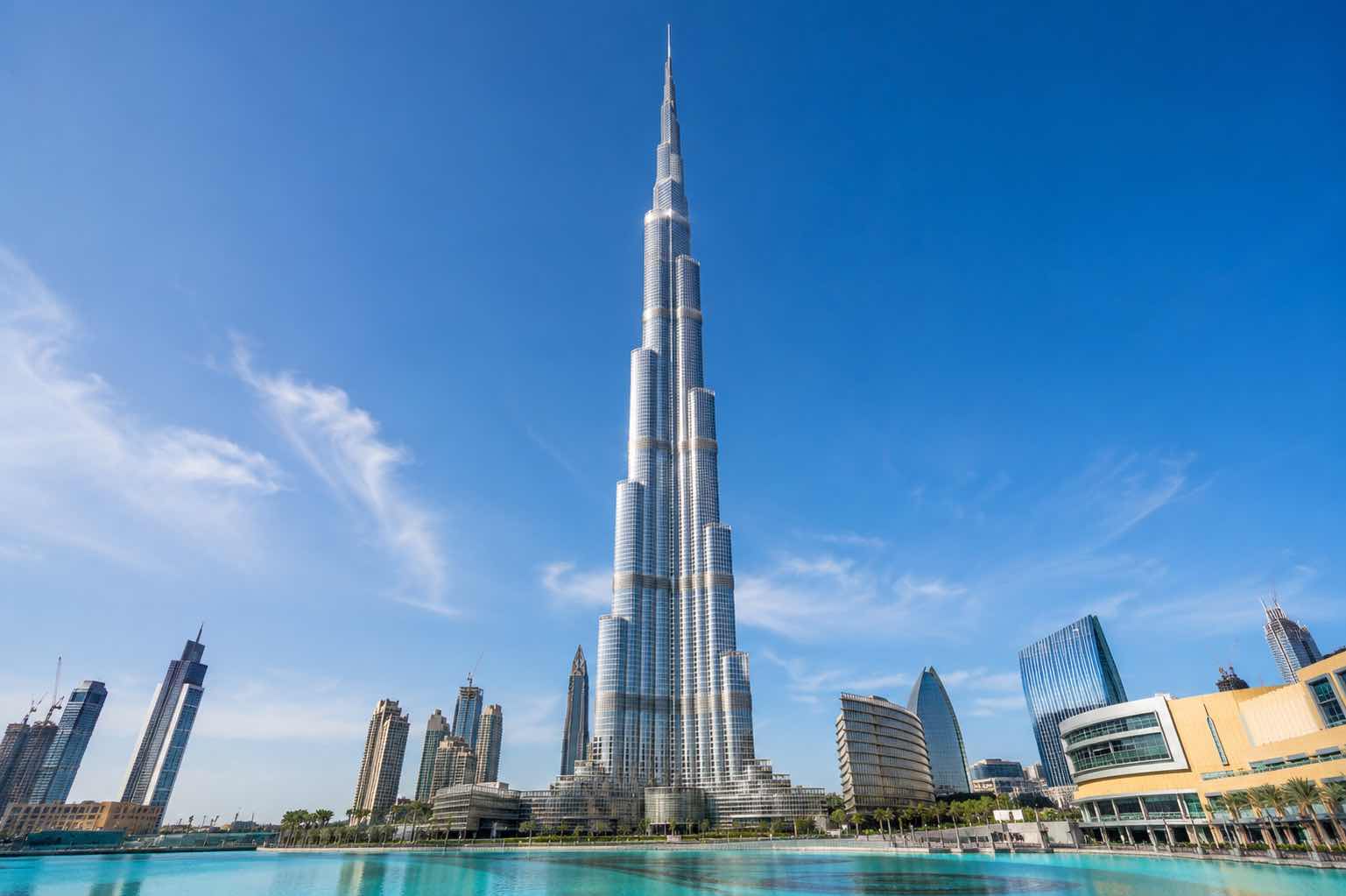 Indian Travellers Can Now Use UPI to Book At the Top, Burj Khalifa Tickets Online Indian Travellers Can Now Use UPI to Book At the Top, Burj Khalifa Tickets Online